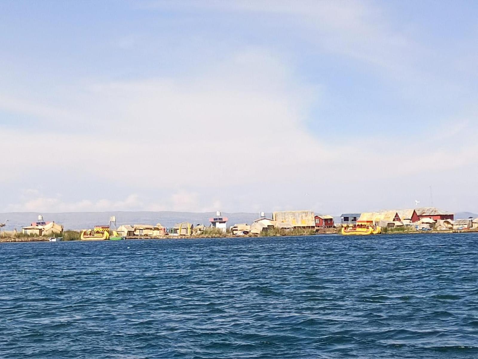 Hostal Vista Al Lago Titicaca פונו מראה חיצוני תמונה