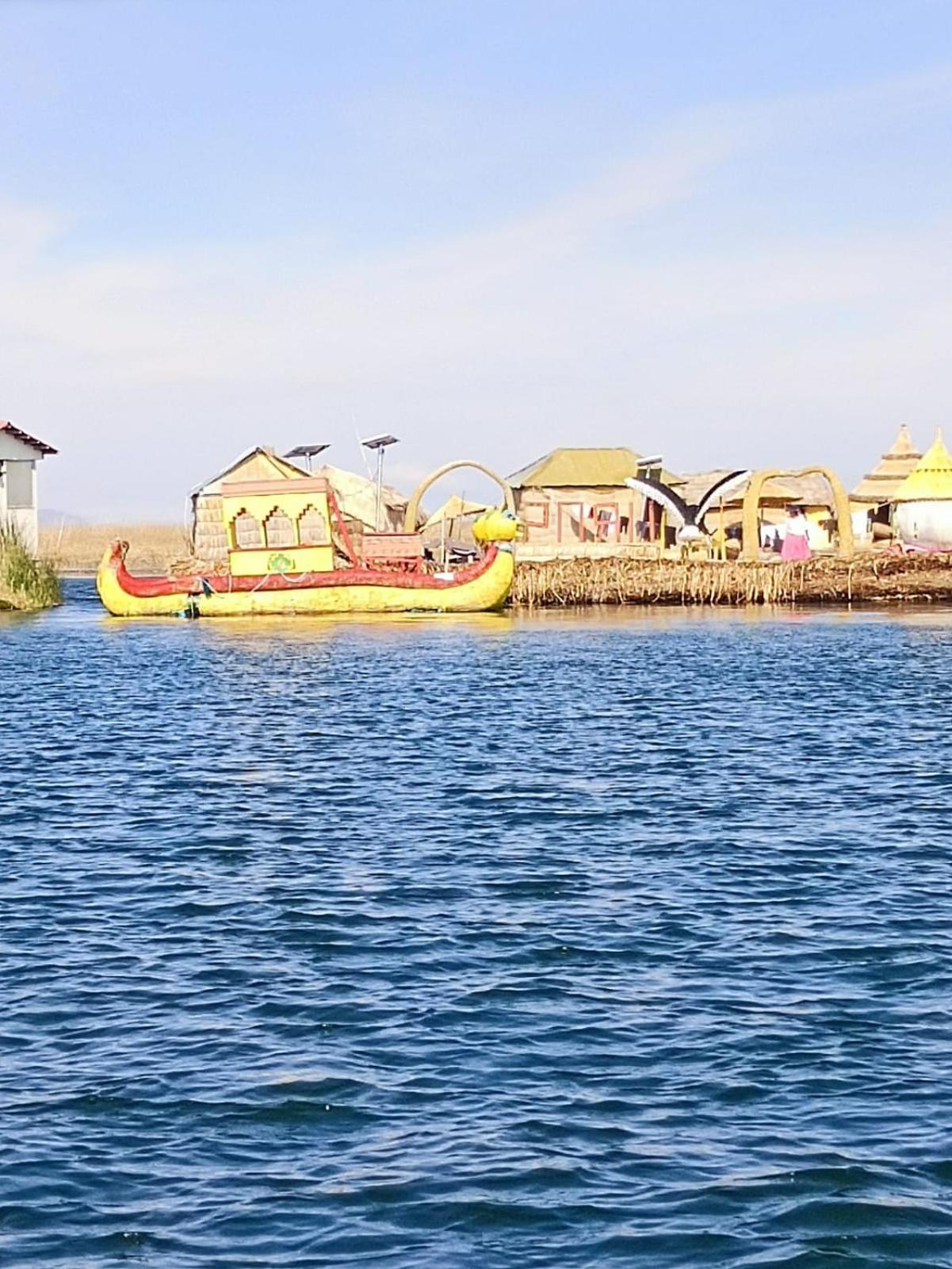 Hostal Vista Al Lago Titicaca פונו מראה חיצוני תמונה