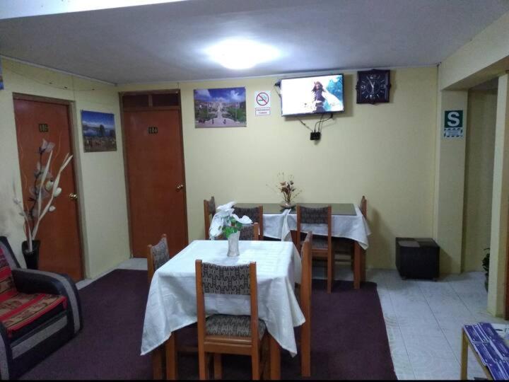 Hostal Vista Al Lago Titicaca פונו מראה חיצוני תמונה
