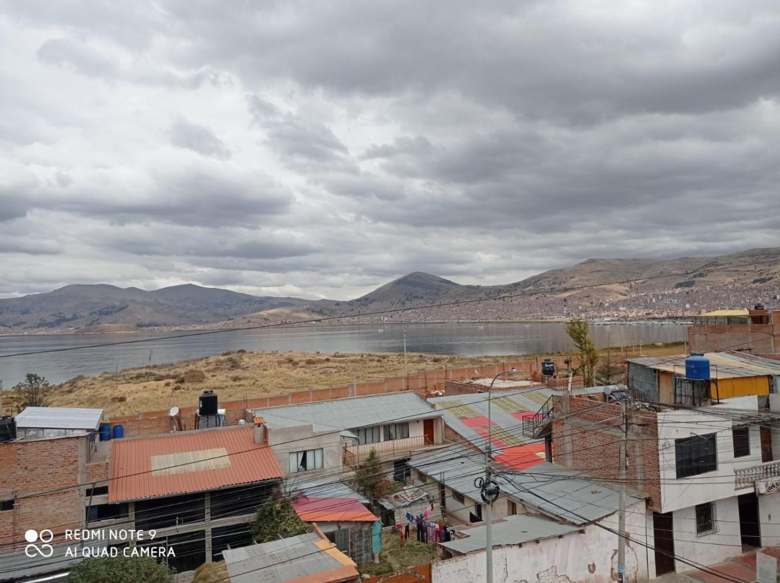 Hostal Vista Al Lago Titicaca פונו מראה חיצוני תמונה