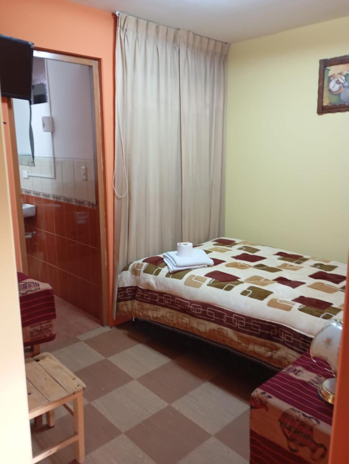 Hostal Vista Al Lago Titicaca פונו מראה חיצוני תמונה